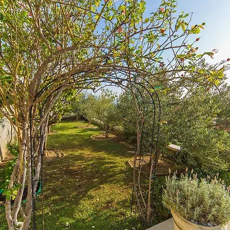 Lantoni Villa