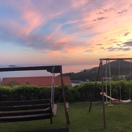 Lantoni Villa *