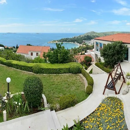 Villa Lantoni *